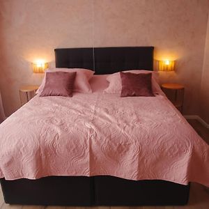 Kamer met een King Size Bed